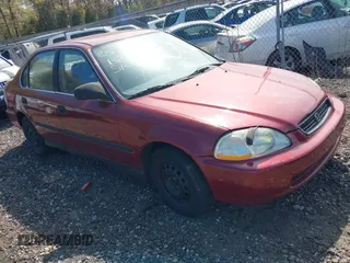 1997 Honda Civic LX z VIN 1HGEJ6671VL008531, wystawiony jako IAAI lot #42156980 z przebiegiem Nie podano mil oraz . Historia ofert i sprzedaży dostępna na DreamBid. Obrazek 1.