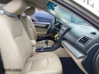2016 Subaru Outback 2.5i with VIN 4S4BSAAC6G3203917, listed as a IAAI auction lot 41142987 with 159,555 mi miles. Bid and sale history available at carsss.com. Image 5.