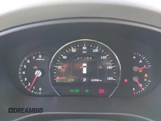 2016 Kia Sorento SXL z VIN 5XYPK4A50GG115809, wystawiony jako IAAI lot #42549327 z przebiegiem 102 958 mil mil oraz . Historia ofert i sprzedaży dostępna na DreamBid. Obrazek 7.