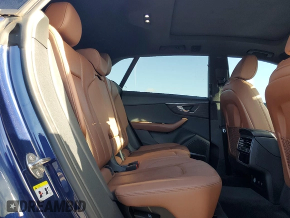 2021 Audi Q8 Premium Plus z VIN WA1EVAF17MD040579, wystawiony jako Copart lot #51805705 z przebiegiem 32 901 mil mil oraz Tytuł czysty. Historia ofert i sprzedaży dostępna na DreamBid. Obrazek 11.