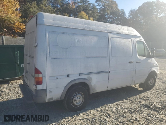 2005 Freightliner Sprinter with VIN WDYPD644455828120, listed as a Copart auction lot 78035634 with 241,364 mi miles and Clean Title. Bid and sale history available at DreamBid. Image 3.