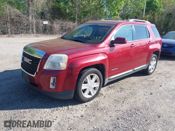2010 GMC Terrain SLT-1 z VIN 2CTFLGEY9A6323338, wystawiony jako IAAI lot #42247553 z przebiegiem 181 110 mil mil oraz . Historia ofert i sprzedaży dostępna na DreamBid. Obrazek 2.
