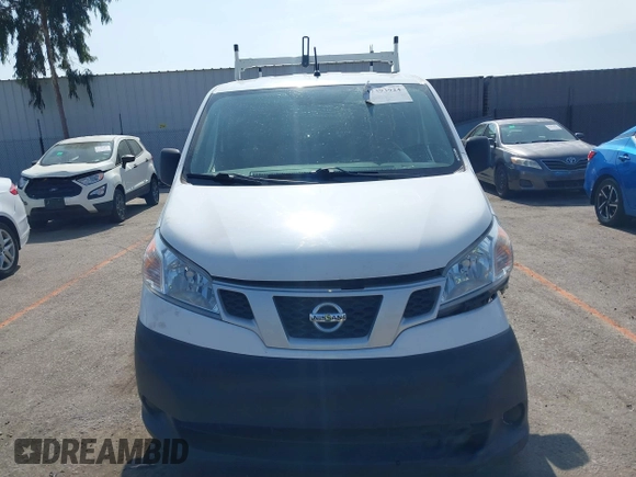 2016 Nissan NV200 S with VIN 3N6CM0KN7GK699055, listed as a IAAI auction lot 42393924 with 50,580 mi miles and . Bid and sale history available at DreamBid. Image 13.