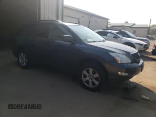 2004 Lexus RX 330 with VIN 2T2HA31U04C033896, listed as a Copart auction lot 70932524 with 201,987 mi miles and Clean Title. Bid and sale history available at carsss.com. Image 4.