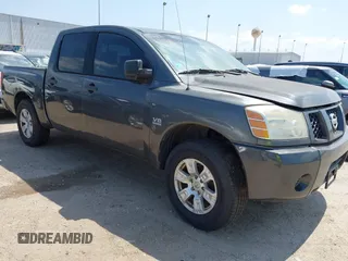 2004 Nissan Titan LE z VIN 1N6AA07A14N568893, wystawiony jako IAAI lot #42409256 z przebiegiem Nie podano mil oraz . Historia ofert i sprzedaży dostępna na DreamBid. Obrazek 1.