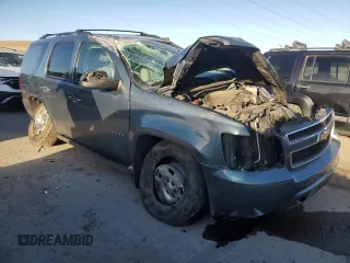 2010 Chevrolet Tahoe LT z VIN 1GNUKBE08AR175617, wystawiony jako Copart lot #48629955 z przebiegiem Nie podano mil oraz Nie do naprawy • Non repairable. Historia ofert i sprzedaży dostępna na DreamBid. Obrazek 4.