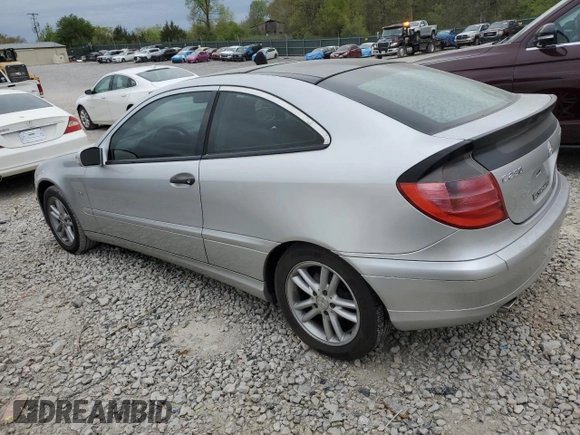 2003 Mercedes-Benz C 230 Kompressor with VIN WDBRN40J73A463100, listed as a Copart auction lot 52649185 with 150,604 mi miles and Clean title. Bid and sale history available at DreamBid. Image 2.
