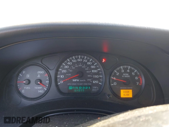 2005 Chevrolet Monte Carlo LS with VIN 2G1WW12E959168541, listed as a IAAI auction lot 41578685 with 164,977 mi miles. Bid and sale history available at carsss.com. Image 7.