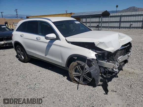2022 Mercedes-Benz GLC 300 with VIN W1N0G8EB3NV363982, listed as a Copart auction lot 56407665 with 52,243 mi miles and Salvage title. Bid and sale history available at DreamBid. Image 4.