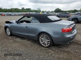 2012 Audi A5 Premium z VIN WAUAFAFH3CN006899, wystawiony jako Copart lot #58744335 z przebiegiem Nie podano mil oraz Szkoda całkowita • Salvage title. Historia ofert i sprzedaży dostępna na DreamBid. Obrazek 2.