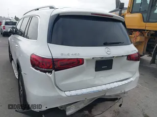 2020 Mercedes-Benz GLS 450 z VIN 4JGFF5KEXLA267607, wystawiony jako IAAI lot #42029629 z przebiegiem 43 549 mil mil oraz . Historia ofert i sprzedaży dostępna na DreamBid. Obrazek 6.