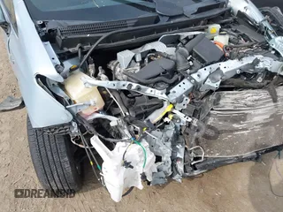 2014 Toyota Prius Two with VIN JTDZN3EU1E3330452, listed as a IAAI auction lot 41525661 with Not Provided miles and . Bid and sale history available at DreamBid. Image 6.