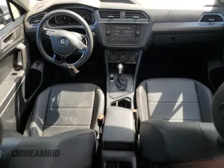 2021 Volkswagen Tiguan SE with VIN 3VV3B7AX8MM115493, listed as a Copart auction lot 71198794 with 34,958 mi miles and Salvage Title. Bid and sale history available at DreamBid. Image 8.