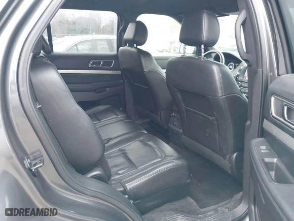 2017 Ford Explorer XLT with VIN 1FM5K8DH1HGC43863, listed as a IAAI auction lot 42064163 with 149,062 mi miles. Bid and sale history available at carsss.com. Image 8.