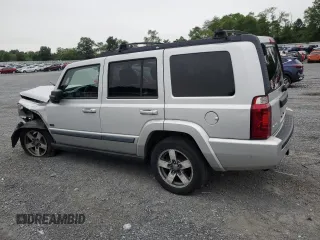 2008 Jeep Commander Sport with VIN 1J8HG48K98C149652, listed as a Copart auction lot 63973014 with 213,947 mi miles and Salvage Title. Bid and sale history available at carsss.com. Image 2.