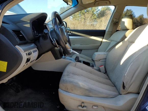 2011 Subaru Outback Premium z VIN 4S4BRBCC8B3371503, wystawiony jako Copart lot #85902184 z przebiegiem 206 525 mil mil oraz Nie do naprawy • Non repairable. Historia ofert i sprzedaży dostępna na DreamBid. Obrazek 7.
