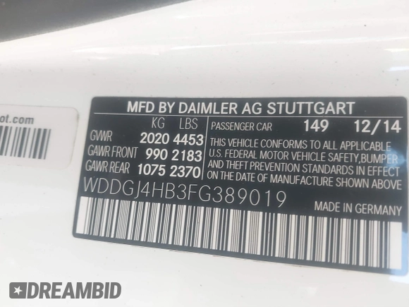 2015 Mercedes-Benz C-Class C 250 with VIN WDDGJ4HB3FG389019, listed as a IAAI auction lot 41220328 with 1 mi miles. Bid and sale history available at carsss.com. Image 9.