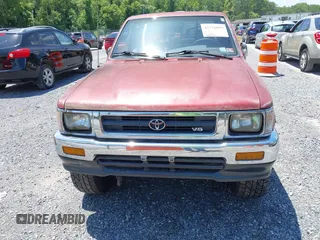 1994 Toyota Pickup SR5 with VIN JT4VN13G6R5136042, listed as a IAAI auction lot 42776057 with 227,301 mi miles and . Bid and sale history available at DreamBid. Image 6.