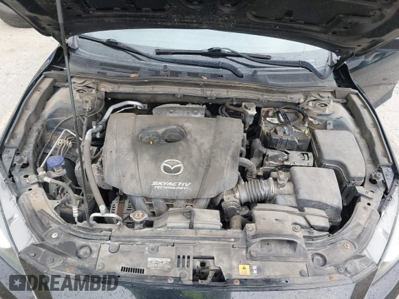 2015 Mazda 3 i Touring with VIN 3MZBM1V74FM135624, listed as a IAAI auction lot 41902776 with 152,621 mi miles and . Bid and sale history available at carsss.com. Image 10.