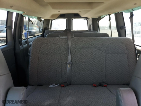 2024 Chevrolet Express Passenger LT with VIN 1GAZGPFP5R1236210, listed as a Copart auction lot 43090075 with 0 mi miles and Clean Title. Bid and sale history available at carsss.com. Image 10.