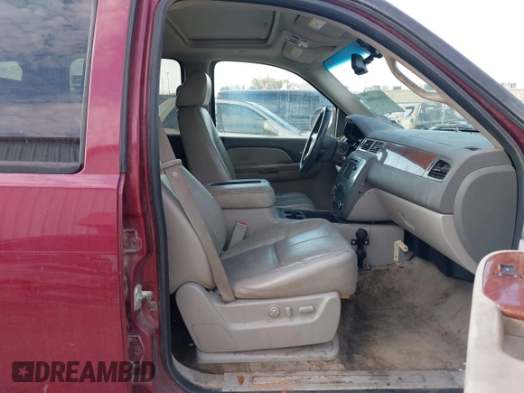 2007 GMC Yukon XL SLT with VIN 1GKFK16317J205895, listed as a IAAI auction lot 41864804 with 344,837 mi miles. Bid and sale history available at carsss.com. Image 5.