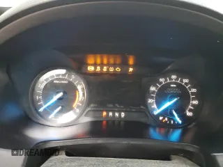 2017 Ford Police Interceptor Utility z VIN 1FM5K8ARXHGC35340, wystawiony jako Copart lot #54692385 z przebiegiem Nie podano mil oraz Szkody całkowita. Historia ofert i sprzedaży dostępna na DreamBid. Obrazek 9.