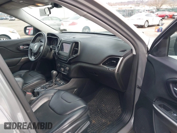 2019 Jeep Cherokee Latitude Plus with VIN 1C4PJMLX9KD445960, listed as a IAAI auction lot 41817194 with 99,194 mi miles and . Bid and sale history available at DreamBid. Image 5.
