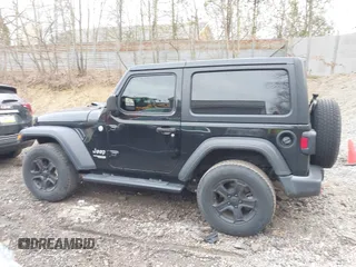 2019 Jeep Wrangler Sport S z VIN 1C4GJXAGXKW538902, wystawiony jako IAAI lot #42067367 z przebiegiem 116 268 mil mil oraz . Historia ofert i sprzedaży dostępna na DreamBid. Obrazek 15.