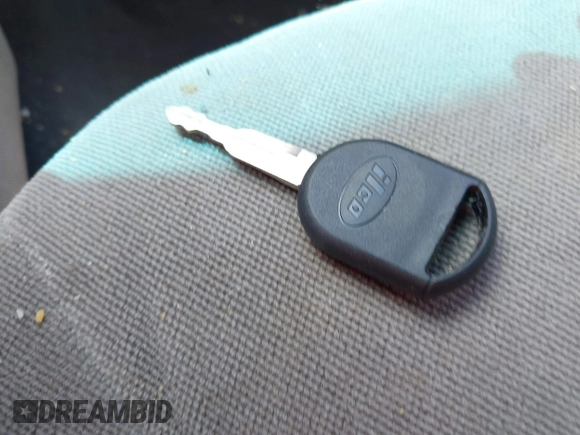 2005 Ford Taurus SE с VIN 1FAHP53205A262987, выставлен на аукционе IAAI как лот 42580079 с пробегом 104 996 миль миль и . История ставок и продаж доступна на DreamBid. Изображение 11.