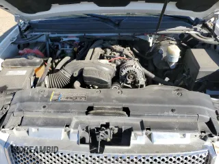 2007 GMC Yukon XL SLT with VIN 1GKFK16377R377463, listed as a Copart auction lot 49138845 with 240,450 mi miles and Salvage Title. Bid and sale history available at DreamBid. Image 14.