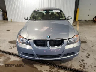 2006 BMW 3 Series 325xi z VIN WBAVD13576KV09648, wystawiony jako Copart lot #56539975 z przebiegiem 131 721 mil mil oraz Szkoda całkowita • Salvage title. Historia ofert i sprzedaży dostępna na DreamBid. Obrazek 5.