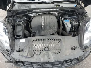 2018 Porsche Macan с VIN WP1AA2A59JLB14598, выставлен на аукционе Copart как лот 58989995 с пробегом 99 999 миль миль и Чистый • Clean title. История ставок и продаж доступна на DreamBid. Изображение 12.