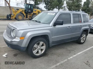 2017 Jeep Patriot High Altitude with VIN 1C4NJPFA0HD209237, listed as a Copart auction lot 54102785 with 184,433 mi miles and Clean Title. Bid and sale history available at carsss.com. Image 1.