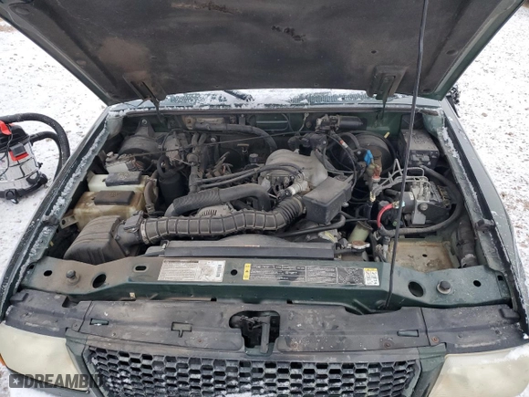 2001 Ford Ranger XL Fleet with VIN 1FTZR15U11PA44340, listed as a Copart auction lot 83996074 with 200,875 mi miles and Salvage Title. Bid and sale history available at carsss.com. Image 11.
