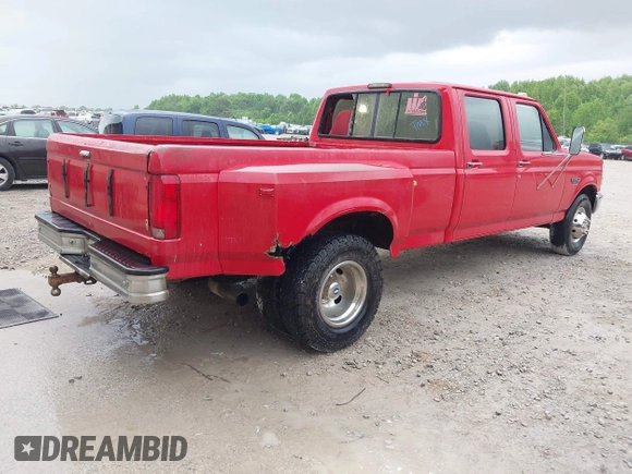 1996 Ford F-350 with VIN 1FTJW35F6TEA21282, listed as a IAAI auction lot 42178727 with 199,776 mi miles and . Bid and sale history available at DreamBid. Image 4.