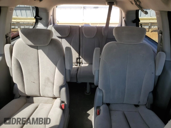 2008 Kia Sedona EX with VIN KNDMB233386237457, listed as a Copart auction lot 53727365 with 246,238 mi miles and Salvage Title. Bid and sale history available at carsss.com. Image 10.
