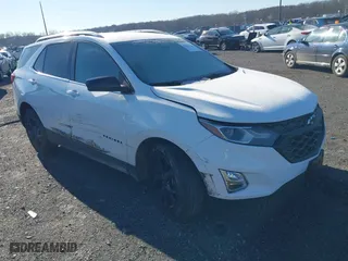 2020 Chevrolet Equinox LT with VIN 3GNAXVEX5LS526454, listed as a IAAI auction lot 41160944 with 37,971 mi miles. Bid and sale history available at carsss.com. Image 1.