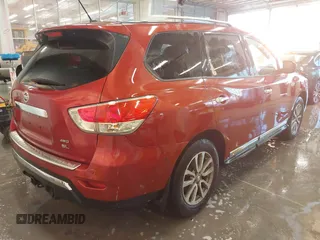 2016 Nissan Pathfinder Platinum z VIN 5N1AR2MM1GC617754, wystawiony jako IAAI lot #41387899 z przebiegiem 105 936 mil mil oraz . Historia ofert i sprzedaży dostępna na DreamBid. Obrazek 4.