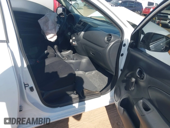 2014 Nissan Versa SV with VIN 3N1CN7AP7EL814775, listed as a IAAI auction lot 41498167 with 175,616 mi miles and . Bid and sale history available at carsss.com. Image 5.