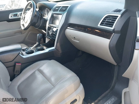 2013 Ford Explorer Limited with VIN 1FM5K8F84DGA29490, listed as a IAAI auction lot 41918216 with 154,384 mi miles. Bid and sale history available at carsss.com. Image 5.
