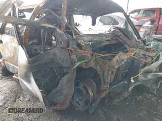 1999 Chevrolet Tahoe Z71 z VIN 1GNEK13R3XJ455517, wystawiony jako IAAI lot #39726972 z przebiegiem Nie podano mil oraz . Historia ofert i sprzedaży dostępna na DreamBid. Obrazek 5.