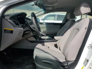 2017 Hyundai Sonata 2.4L with VIN 5NPE24AF0HH526606, listed as a Copart auction lot 54094545 with 134,482 mi miles and Clean Title. Bid and sale history available at DreamBid. Image 7.