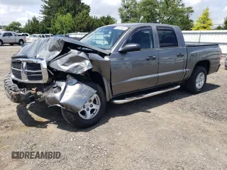 2007 Dodge Dakota SLT with VIN 1D7HW48KX7S256455, listed as a Copart auction lot 62001464 with 109,239 mi miles and Salvage Title. Bid and sale history available at carsss.com. Image 1.