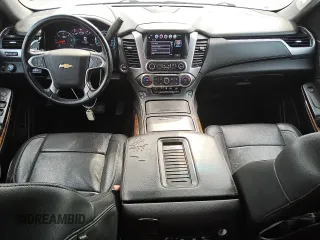 2016 Chevrolet Tahoe LTZ z VIN 1GNSCCKC4GR249391, wystawiony jako Copart lot #53579185 z przebiegiem 141 270 mil mil oraz Czysty tytuł • Clean title. Historia ofert i sprzedaży dostępna na DreamBid. Obrazek 8.