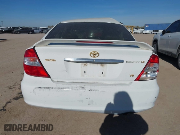 2004 Toyota Camry LE with VIN 4T1BF30KX4U065023, listed as a IAAI auction lot 41085725 with 278,218 mi miles. Bid and sale history available at carsss.com. Image 17.