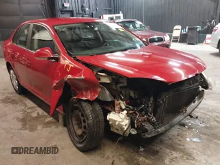 2007 Volkswagen Jetta 2.5 with VIN 3VWPG71K57M135417, listed as a IAAI auction lot 41860954 with 122,090 mi miles and . Bid and sale history available at DreamBid. Image 1.