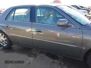 2008 Cadillac DTS 1SA z VIN 1G6KD57Y08U186328, wystawiony jako IAAI lot #41618974 z przebiegiem 71 920 mil mil oraz . Historia ofert i sprzedaży dostępna na DreamBid. Obrazek 13.