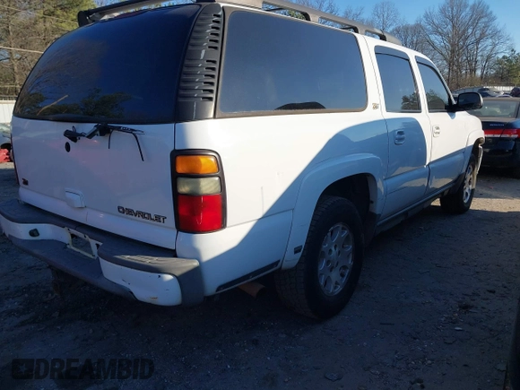 2004 Chevrolet Suburban Z71 with VIN 3GNFK16T84G297488, listed as a IAAI auction lot 41671436 with 1 mi miles. Bid and sale history available at carsss.com. Image 4.