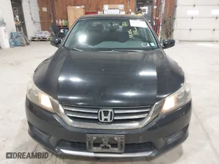2013 Honda Accord Sdn LX with VIN 1HGCR2F31DA120665, listed as a IAAI auction lot 41984022 with 180,818 mi miles. Bid and sale history available at carsss.com. Image 12.