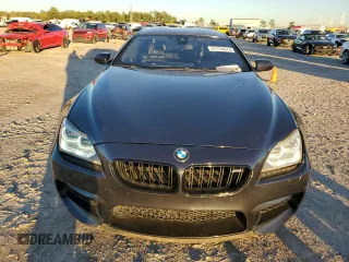 2015 BMW M6 z VIN WBS6C9C52FD468030, wystawiony jako Copart lot #81739974 z przebiegiem 66 861 mil mil oraz Szkoda całkowita • Salvage title. Historia ofert i sprzedaży dostępna na DreamBid. Obrazek 5.
